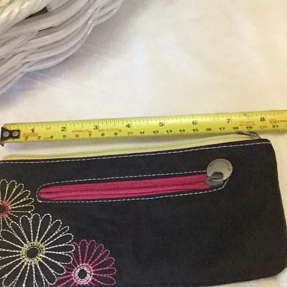 TRAVELON - Picture 8 of 8